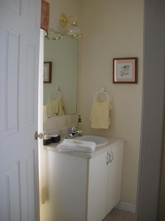 Cote'S Bed & Breakfast แกรนด์ฟอลส์ ห้อง รูปภาพ