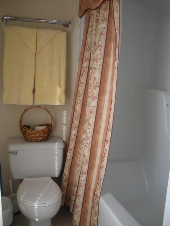 Cote'S Bed & Breakfast แกรนด์ฟอลส์ ห้อง รูปภาพ